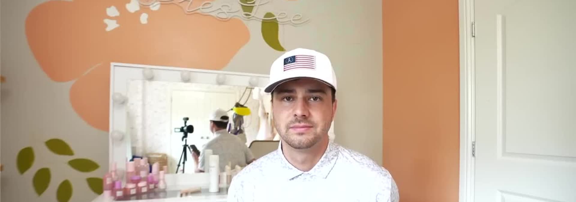 Watch JustKass S02:E06 - I Built a Dream Makeup Room - Free TV Shows | Tubi