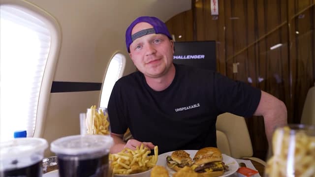 S17:E01 - Surviving 24 Hours in a Private Jet