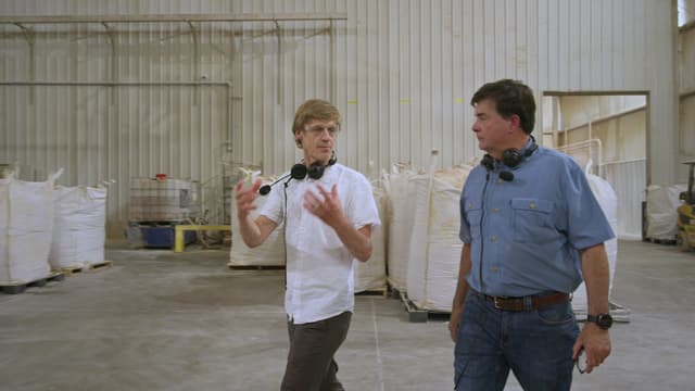 S46:E05 - Nashville Brick Cottage: Sustainable Siding