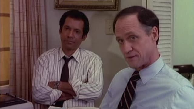 S07:E25 - King's Gambit