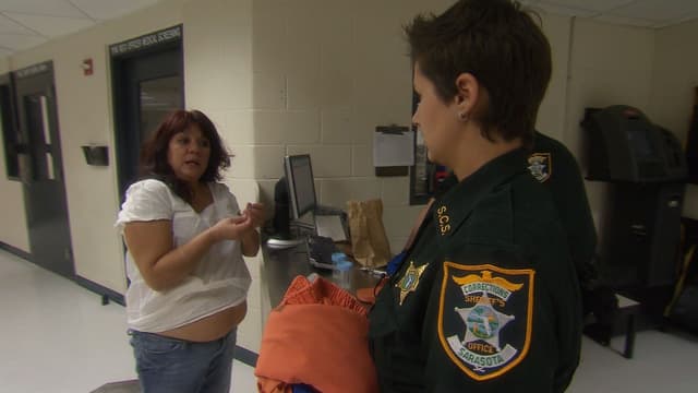 S03:E15 - Mommy Issues