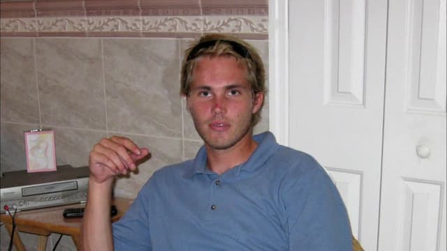 S01:E01 - Where’s Brittany?