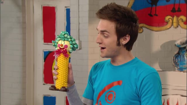 S02:E15 - Episode 15