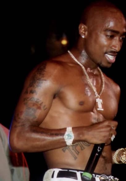 S01:E05 - Tupac Shakur poster