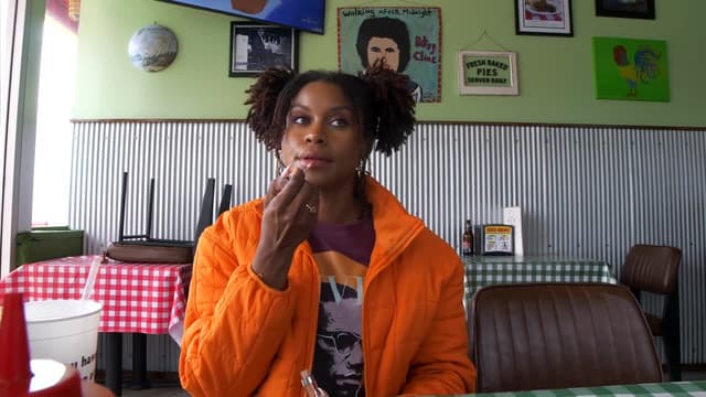 S01:E11 - Episode 11