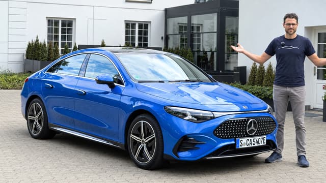 S01:E02 - Mercedes CLA: A New Generation on the Road