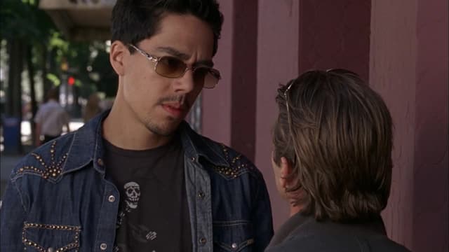 S01:E03 - A Champagne Payday