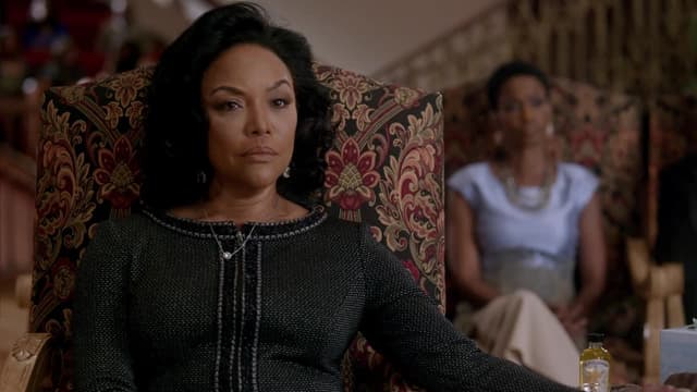 S01:E13 - What Are You Doing Here?