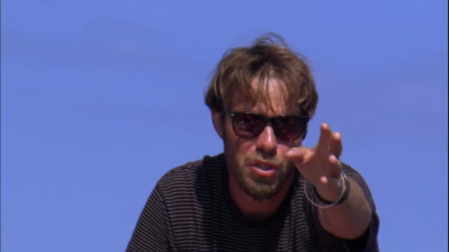 S01:E02 - Sperm Whale Oasis