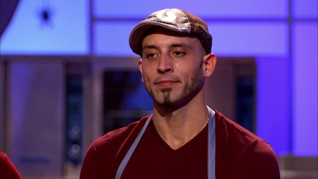 S03:E01 - Zombie Prom