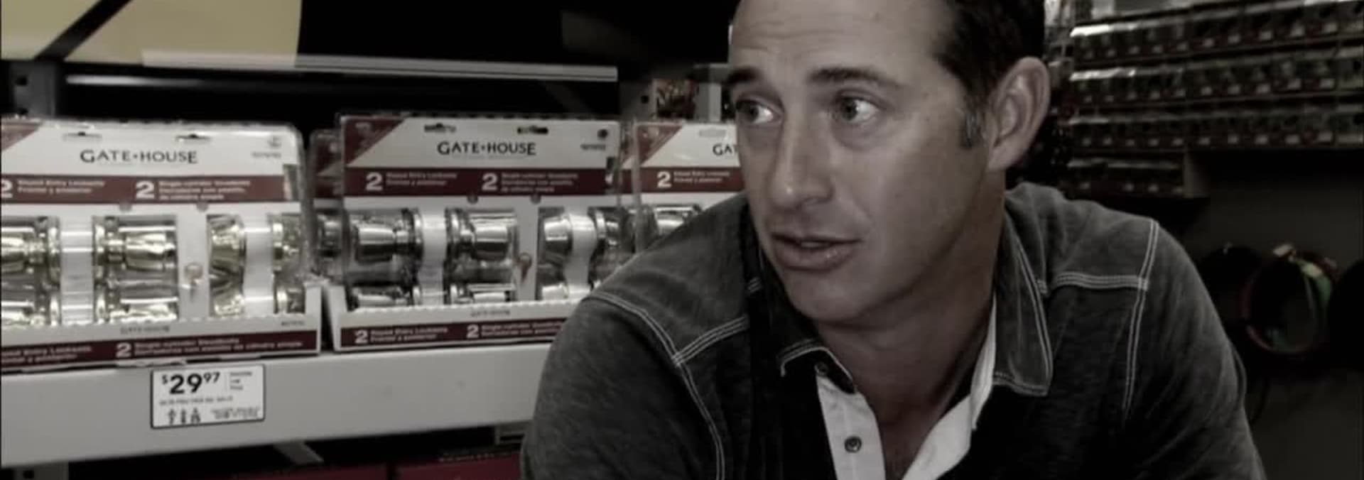 Watch House Crashers S11:E13 - Classy Kitchen and Lounge - Free TV ...