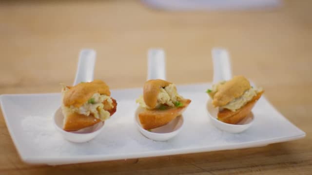 S01:E09 - The Sea Urchin Dish