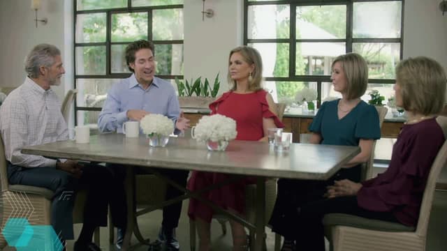 S01:E08 - Surrounded by the Most High