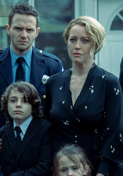 S01:E03 - Barefoot and Dangerous poster