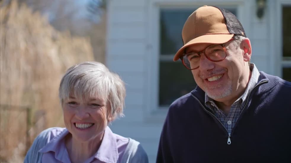 Watch Fear Thy Neighbor S08:E10 - The Filth and the Fury - Free TV ...