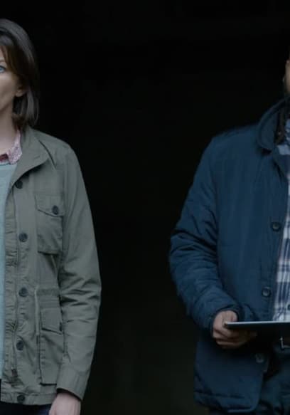 Watch Humans S02:E01 - Episode 1 - Free TV Shows | Tubi