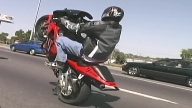 S03:E23 - Episode 23