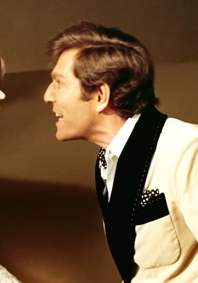 FUN WITH DICK and JANE (1977) Trailer