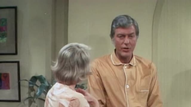 S01:E13 - Linda, Linda, Linda