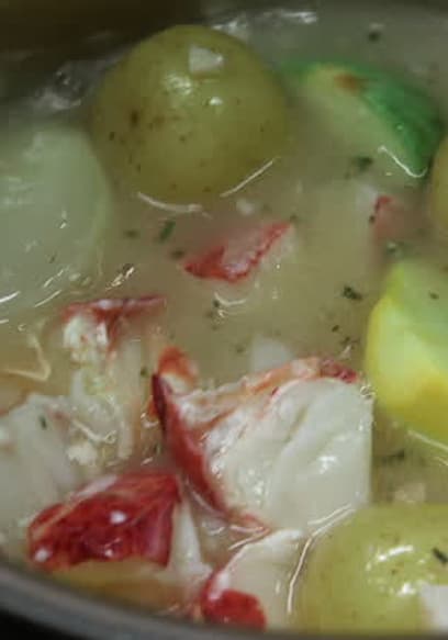 S02:E07 - Lucy's Seafood poster
