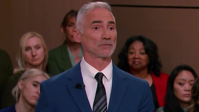 S01:E49 - Episode 1-094A & 1-094B