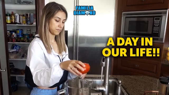 S01:E02 - A Day in Our Life!!