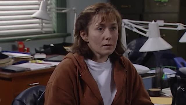 S08:E16 - Hard Feelings