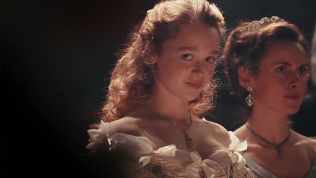 S01:E01 - Four Sisters