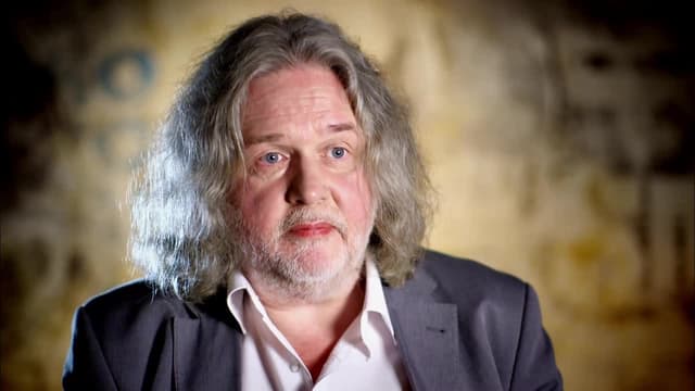 S03:E03 - The Priest, His Lover and the Holy Grail