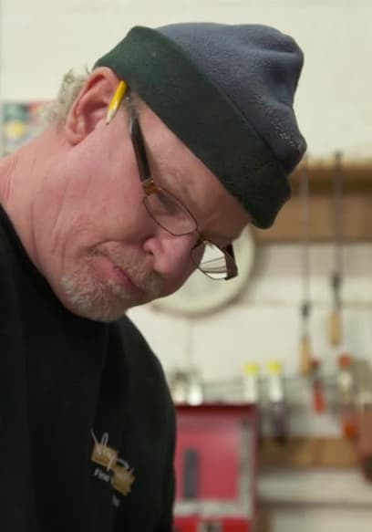 S38:E13 - Arlington Arts & Crafts: Decorative Touches Make a Difference poster