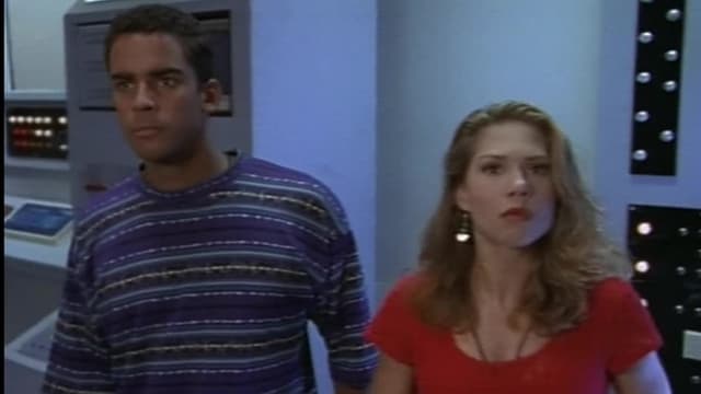 S01:E34 - Defending Dark Heart: Part 4