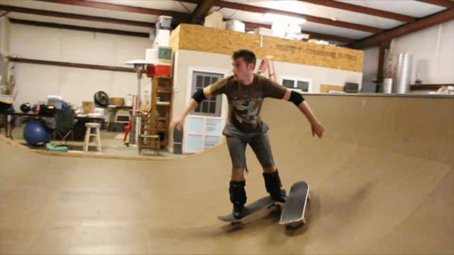 S01:E02 - Off the Road Again