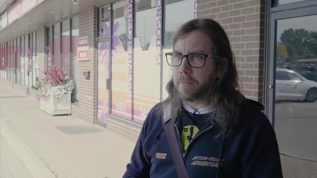 S01:E06 - Episode Six: Live the Game