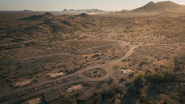 S01:E13 - The Most Mysterious Ghost Town in Arizona