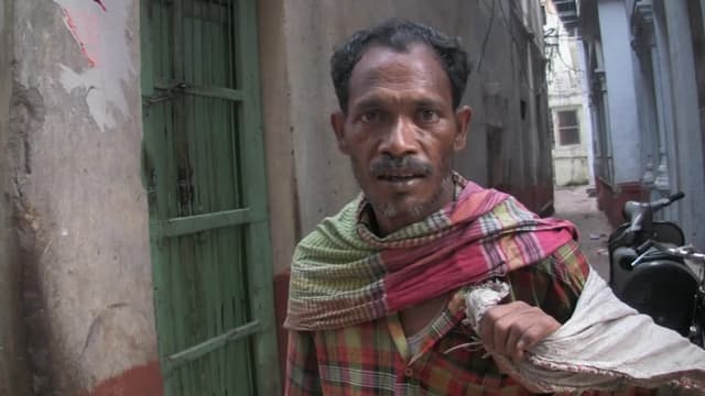S01:E07 - Nepal