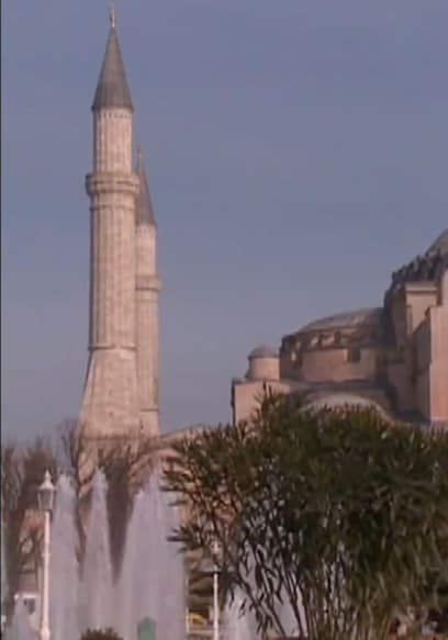 S02:E01 - Estambul poster
