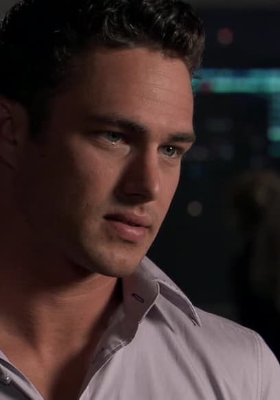 S01:E38 - Michelle's and Luke's Story poster