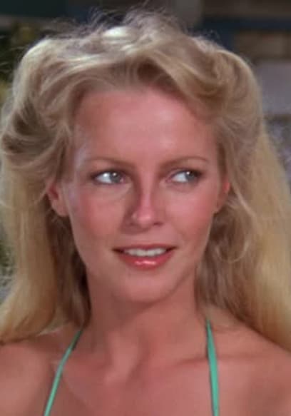 S04:E01 - Love Boat Angels (Pt. 1) poster