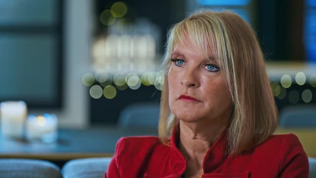 S01:E02 - The Night Before Christmas