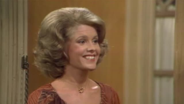 S03:E310 - The Second Mrs. Cooper