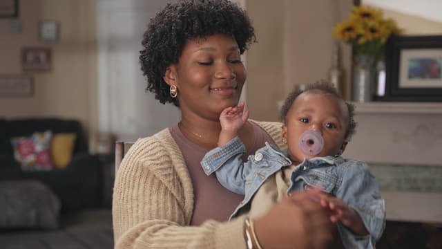 S01:E09 - First Semester, Third Trimester