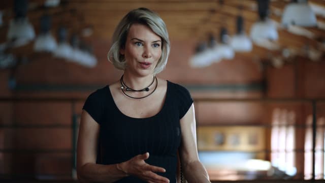 S01:E02 - Open Secrets