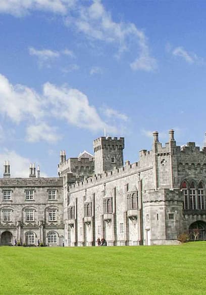 S01:E08 - Kilkenny Castle poster