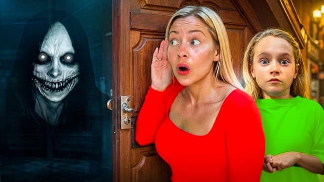 S01:E04 - Gaby and Alex's Haunted Hotel