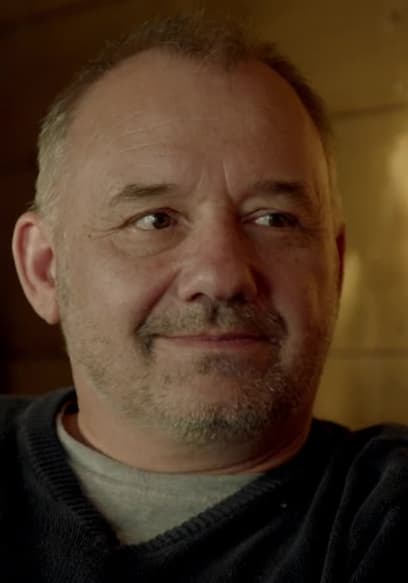 S01:E02 - Barbel poster
