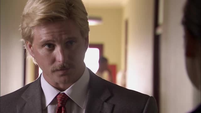 S03:E09 - Dog Eat Dog