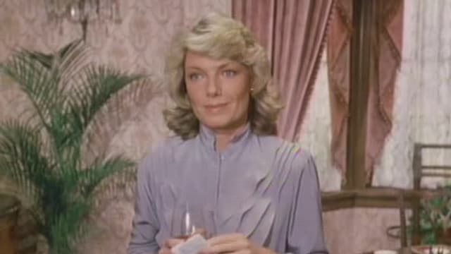 S01:E01 - In His Father's House