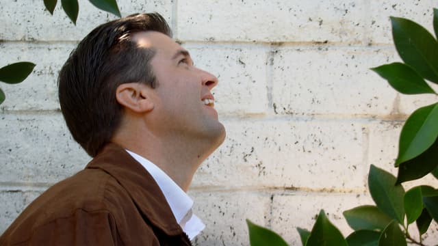 S01:E10 - Roach Motherload