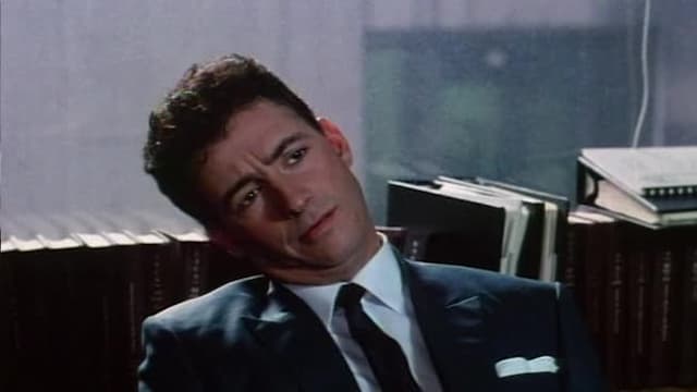 S01:E08 - Old Friends, Dead Ends