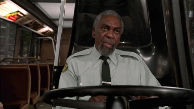 S09:E06 - Sealed in a Kiss